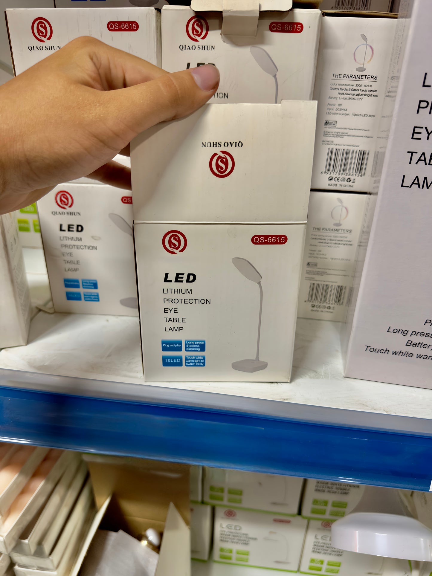 Λευκή LED Επιτραπέζια Λάμπα με Εύκαμπτο Λαιμό – Minimal & Λειτουργική για Γραφείο