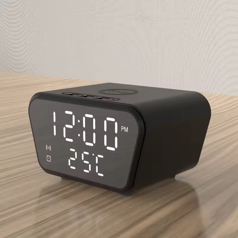 Ψηφιακό Ρολόι με Ασύρματη Φόρτιστη – Smart Design για Σύγχρονη Ζωή