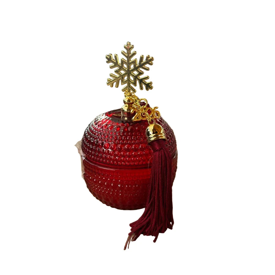 Γούρι 2026 με Αρωματικό Κερί – Κόκκινη Σφαίρα με Χρυσή Νιφάδα & Φούντα