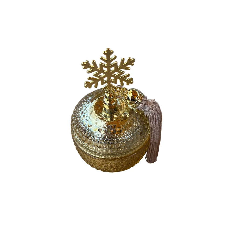 Γούρι 2026 με Αρωματικό Κερί – Χρυσή Σφαίρα με Νιφάδα & Φούντα σε Συλλεκτική Συσκευασία