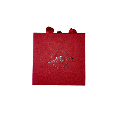 Χριστουγεννιάτικο Γούρι με κουτί δώρου “Santa Lives Here” – Για Ένα Σπίτι Γεμάτο Μαγεία