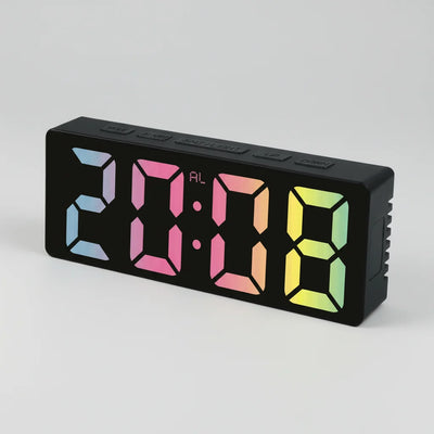 Ψηφιακό Ξυπνητήρι LED με Πολύχρωμη Οθόνη & Πλήκτρα Ρύθμισης – Μοντέρνος Σχεδιασμός για Κρεβατοκάμαρα ή Γραφείο