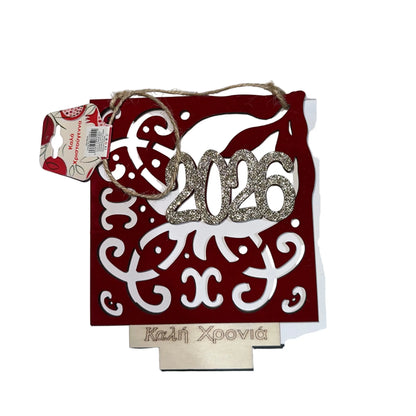 Βελούδινο Ξύλινο Κρεμαστό “2026” με Ευχές – Κόκκινο & Ασημι