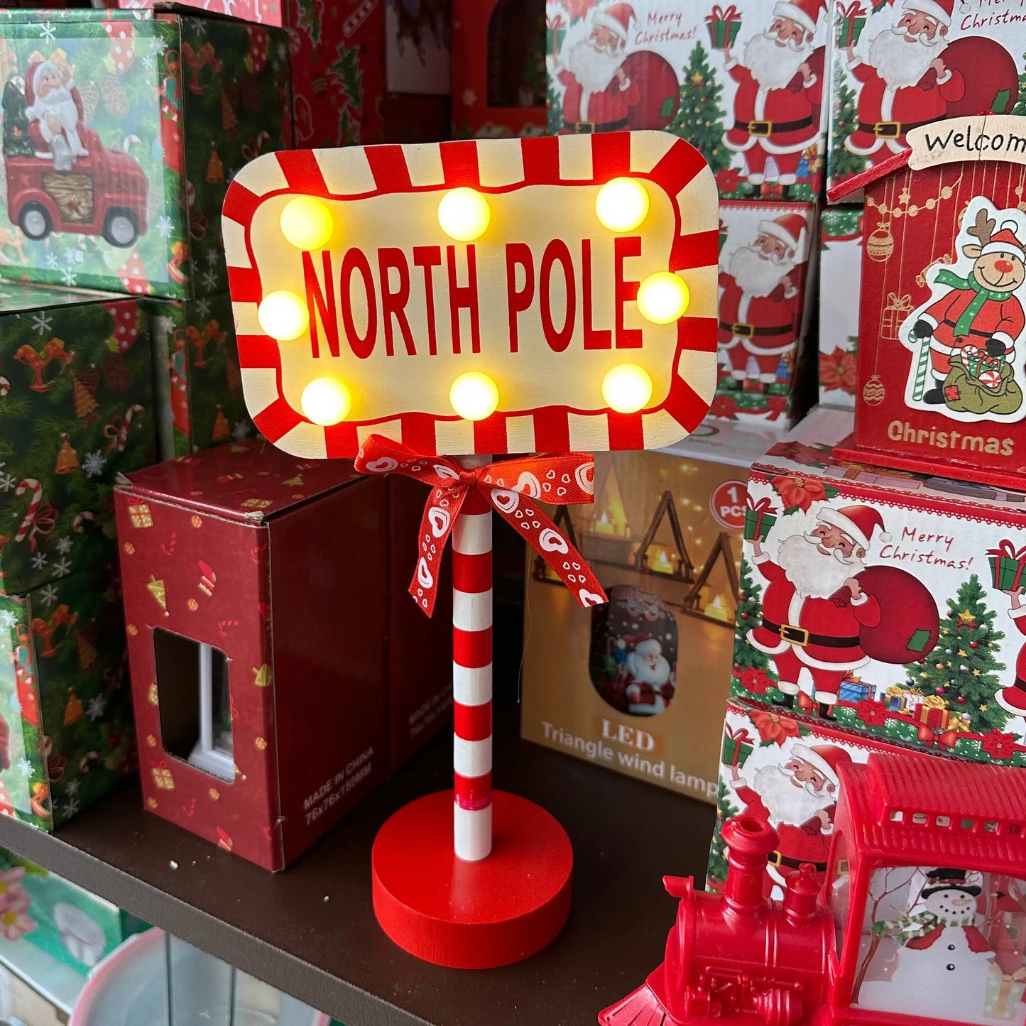 Χριστουγεννιάτικη Διακοσμητική Πινακίδα “North Pole” 28.5cm