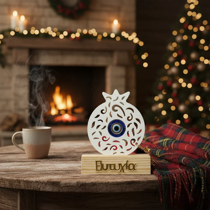 Χριστουγεννιάτικο γουρί με βάση και κουτι “Ευτυχία” – Για Μια Χρονιά με Φως, Προστασία και Καρποφορία