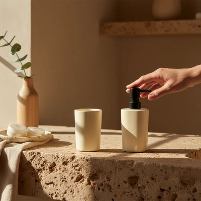 Σετ Αξεσουάρ Μπάνιου 2 Τεμαχίων Μπεζ Ματ | Dispenser & Ποτήρι - Εναλλακτική Όψη